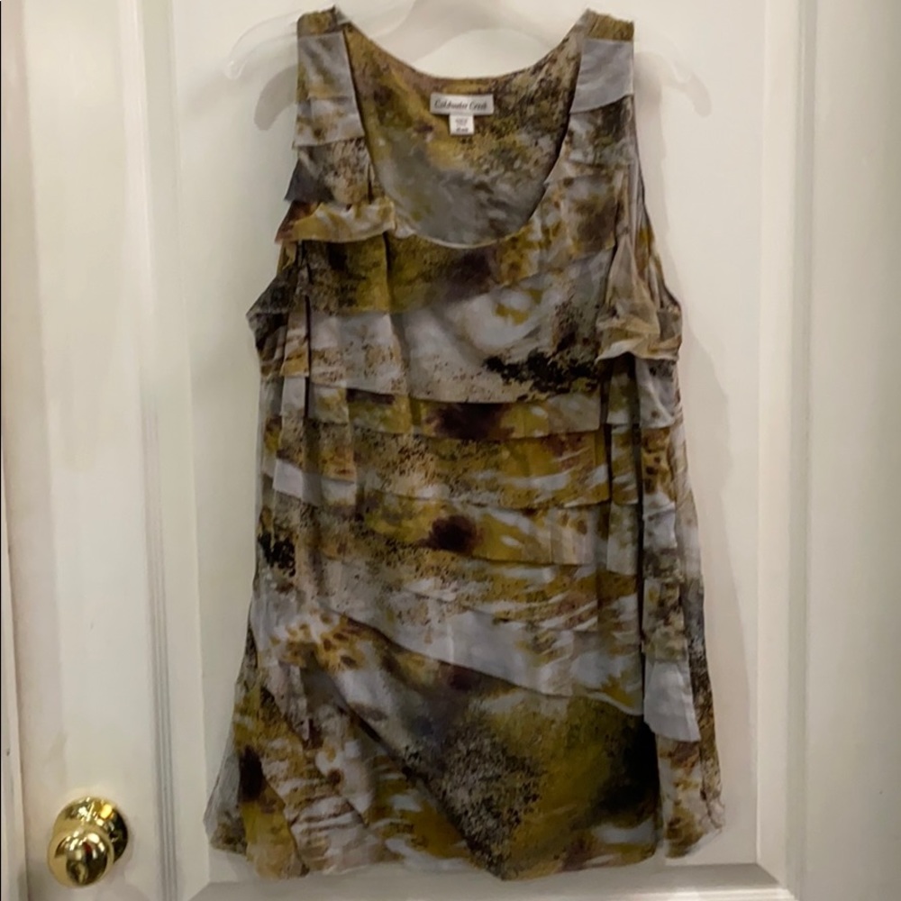 Multi-colored sleeveless sheer-tiered shirt